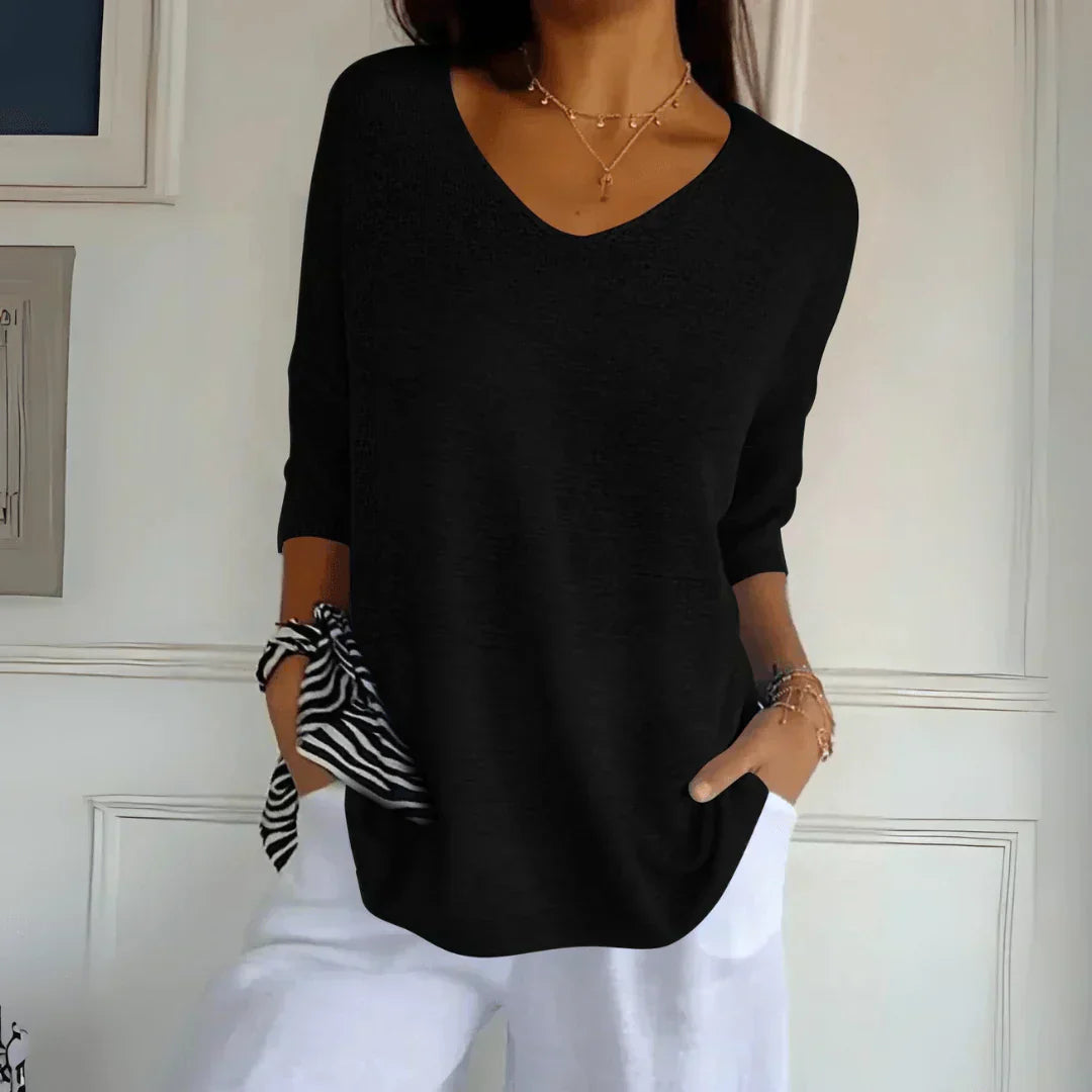Women's V-Neck Knit Shirt Three-Quarter Sleeve