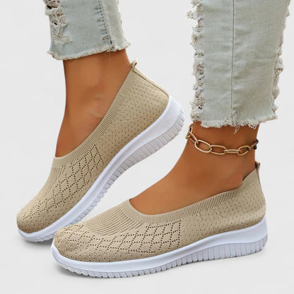 Brianna | Womens Lightweight Slip On Knit Flats