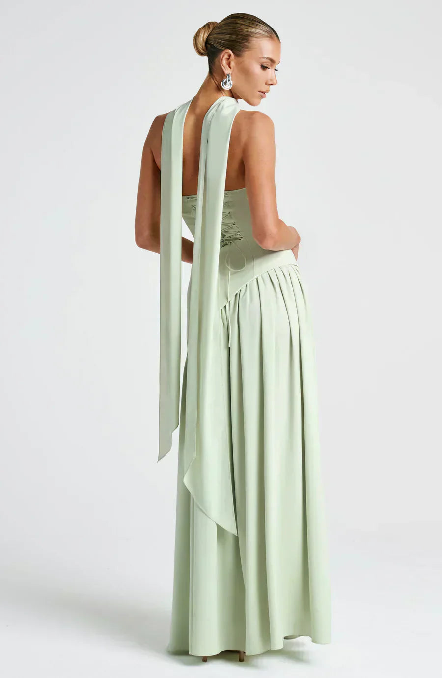 Elegant Strapless Evening Gown
