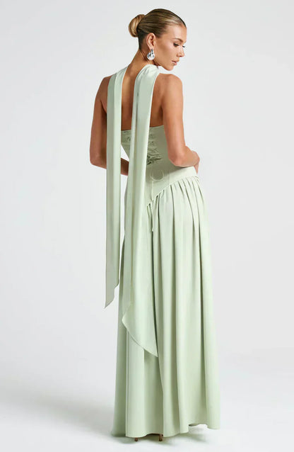 Elegant Strapless Evening Gown