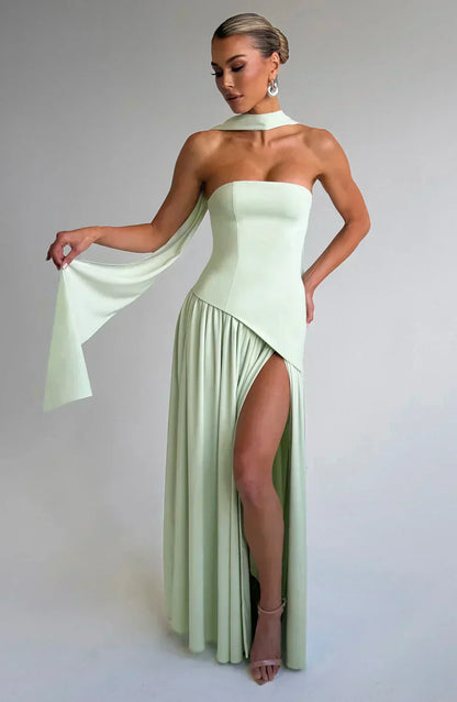 Elegant Strapless Evening Gown