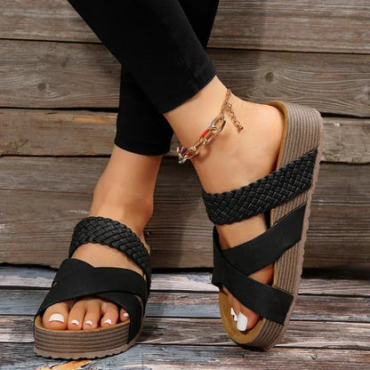Women's Platform Slide Sandals Woven Cross Straps Ridged Sole