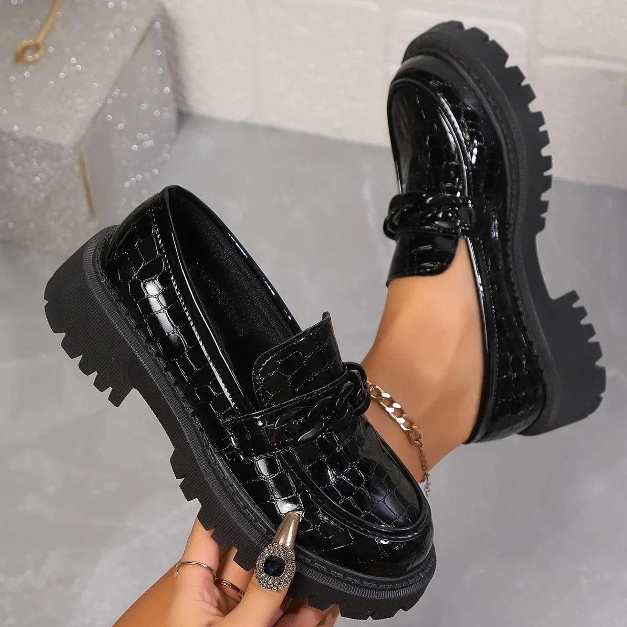 Women's Slip On Loafers Chunky Lug Sole - Fashinoza