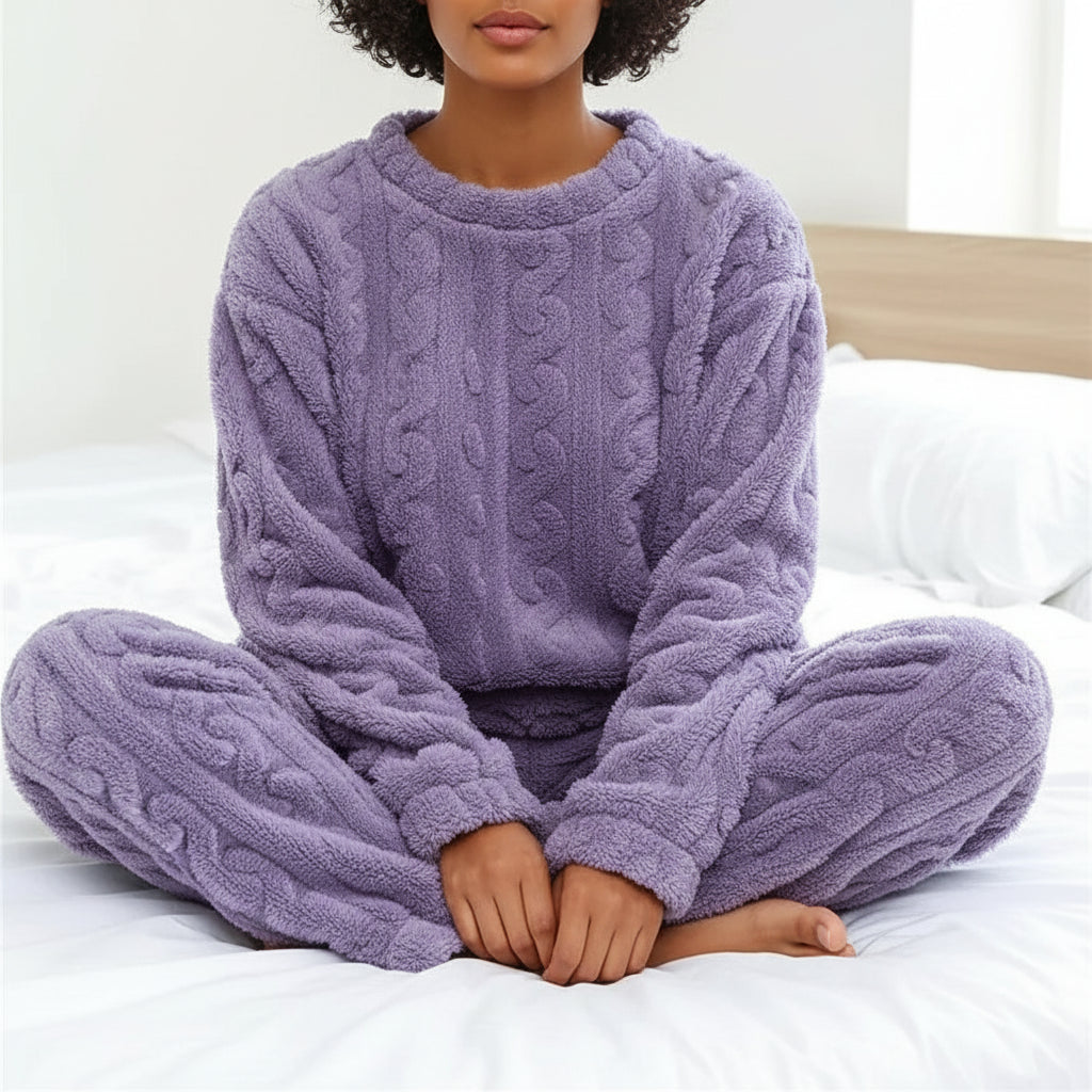 Amelia | Women's Long-Sleeve Relaxed Fit Pajama Set