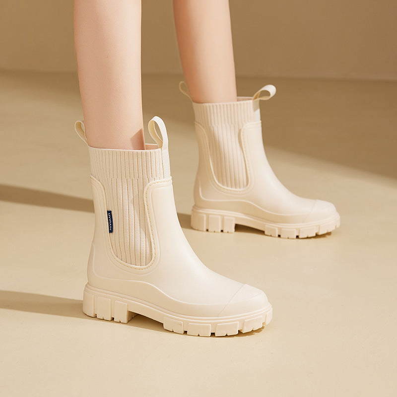Women's Lug Sole Chelsea Boots - Fashinoza