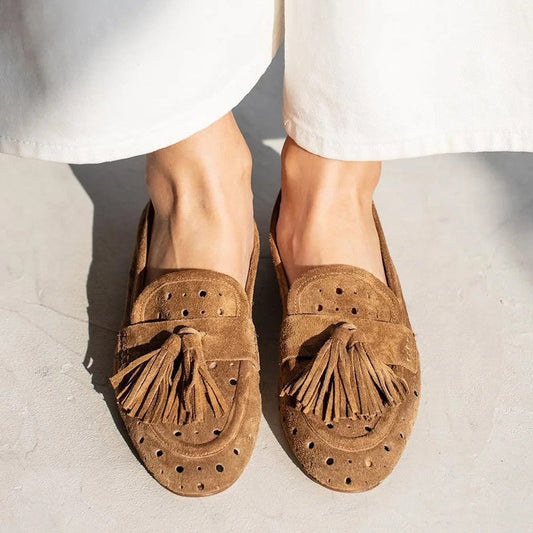 Women's Perforated Tassel Loafers - Fashinoza
