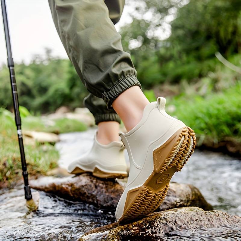 Women's Pull On Trail Boots Low Profile