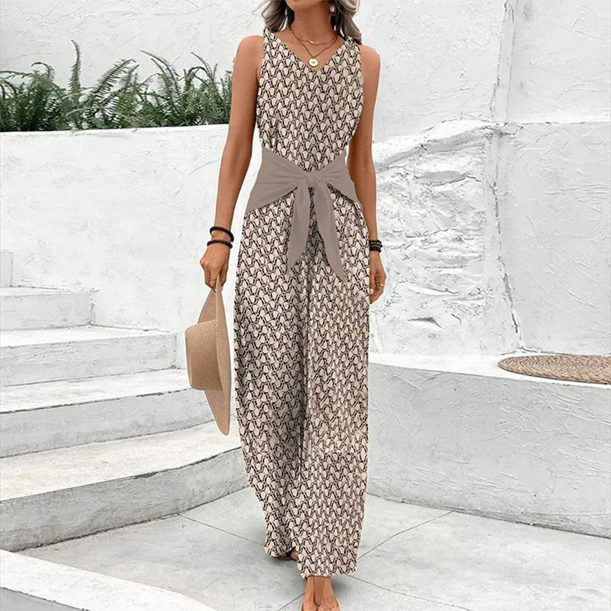 Women's Luxe Sleeveless Jumpsuit - Fashinoza