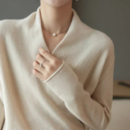 Women's Relaxed Fit V-Neck Pullover