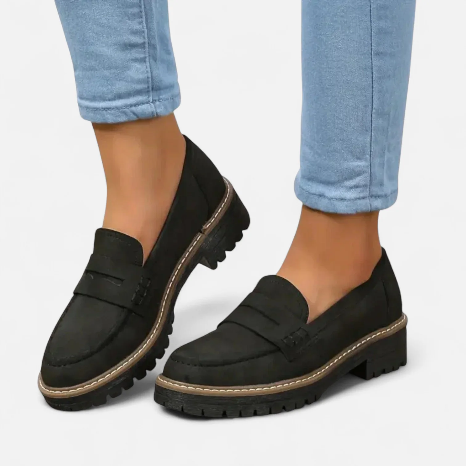 Women's Faux Suede Moc Toe Loafers Lug Sole - 
Fashinoza