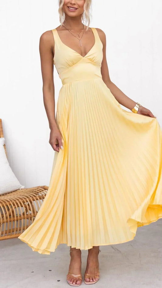 Women's Pleated Maxi Dress V Neck Open Back - 
Fashinoza