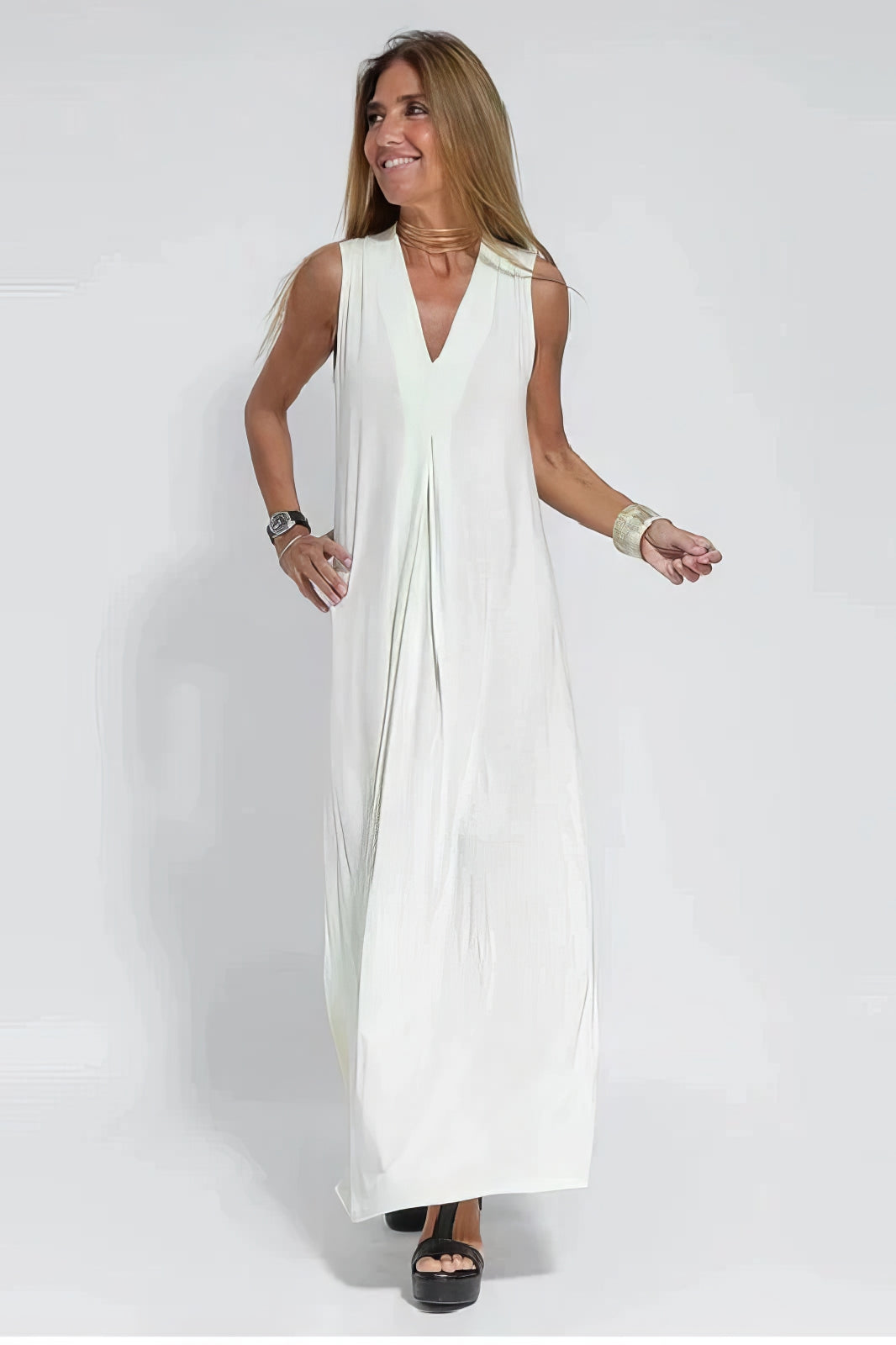 Women's Sleeveless Maxi Dress Outer Layer